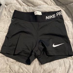 Nike Pros - Solid Black